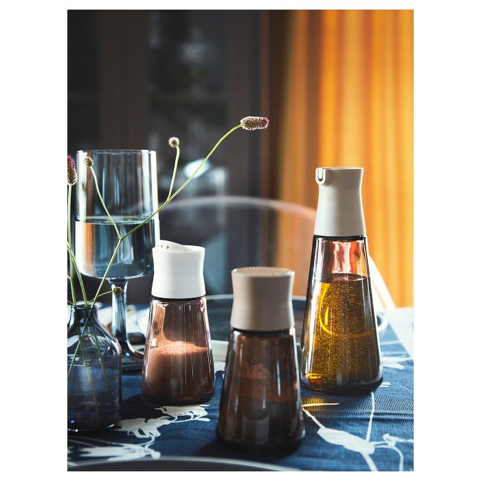 halvtom salt and pepper shakers glass brown 1276841 ph192273 s5 - نمک و فلفل پاش ایکیا مدل HALVTOM کد 005.234.43